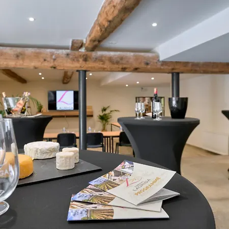 Chateau Lauriga Apartamento *